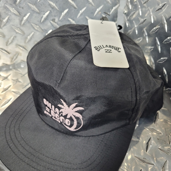 2FOR$40 Billabong unstructured snapback - Picture 3 of 7